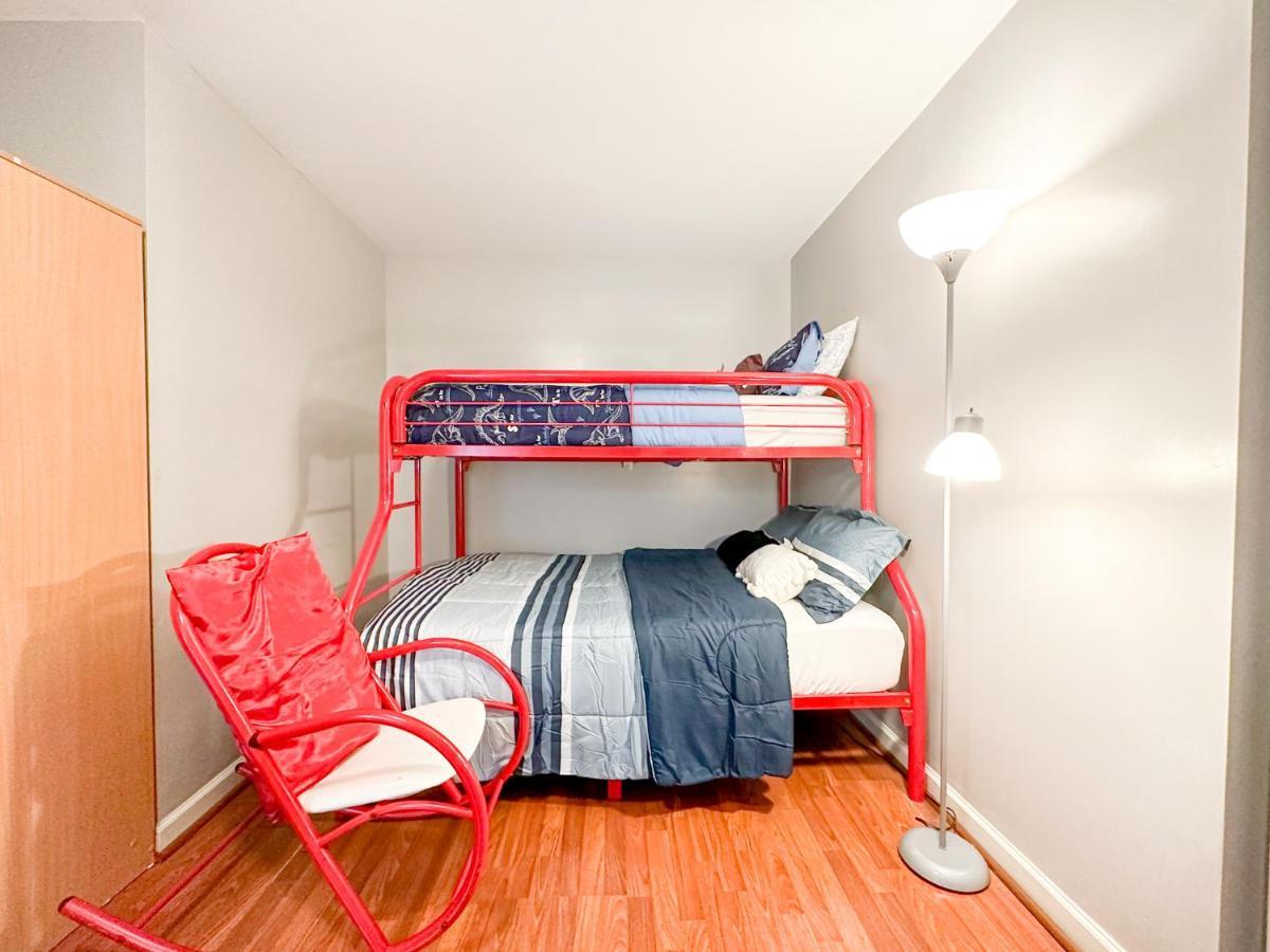 Cute 2-Brm Walkout Apt With Pool Table And Theater Appartement Lexington Buitenkant foto